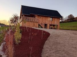 La Cabane de Sophie - Nature et Calme, hotel i Saint-Cernin