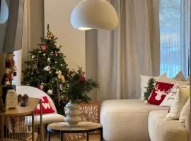 Chalet V11 by Villa 11 Folk & Design