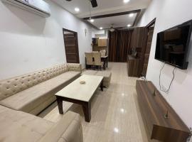 Family Friendly Premium 2BHK Flat in Jalandhar, hotel i Jalandhar