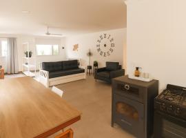 Departamento LUNA NUEVA, hotel i Santa Clara del Mar