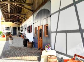 Zum Scheunenhof - Scheune, ξενοδοχείο σε Ichenhausen