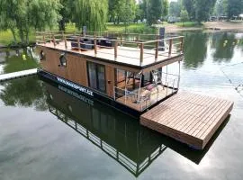 House Boat s výhledem na Wake Port
