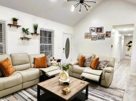 Relaxed Cozy Nest Oasis, hotel in Acworth