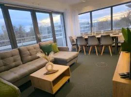 Große Wohnung mit Balkon nahe München