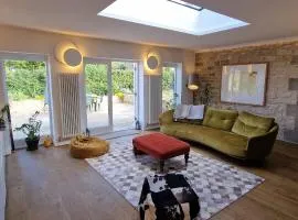 3 Bedroom Country Family Home near Masham