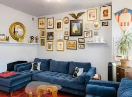 Cap Hill Row 2 Bedrooms, Walk to Sights, Parking