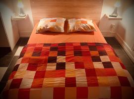 302 Bron galerie lafayette, hotel en Bron