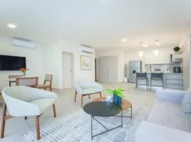 Furnished 1 bedroom w City Views