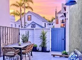 2BR Steps to Ocean - Firepit & AC - Walk to Dining