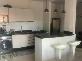 Casa nos fundos dois quartos em Itajai