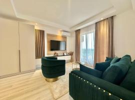 Aurora Premium Cosmopolis, hotel in Tunari