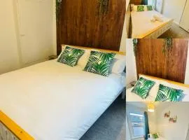 Central location to brayford wharf, FREE PARKING, walkable to lincoln city