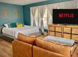 Gorgeous loft downtownSherman washer dryer WiFi