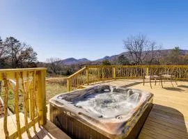 Glamping with Mountain Views! Newport Yurt Retreat!