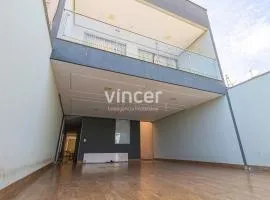 Lindo sobrado localizado a 4 minutos do autodromo de Goiânia