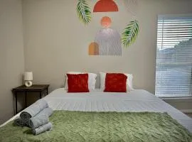 KINGbed A plus location Aplus for workers LongStayDiscounts