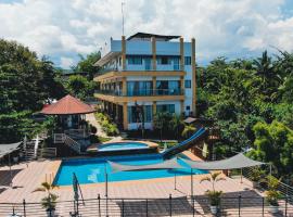 Sacaan Tropical Breeze Resort, hotell sihtkohas Sogod