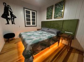 Garibaldi Guest House, hotel in Garibaldi