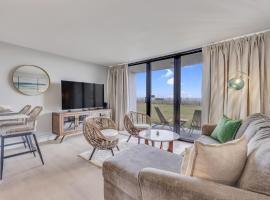 0104 Seagrass Retreat condo，位于库尔海滩的酒店