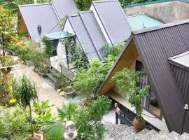 Tropical Forest Homestay