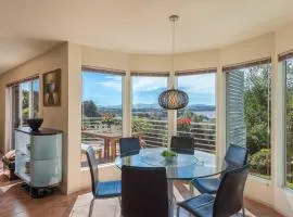 Isle of Views 2km to MONA