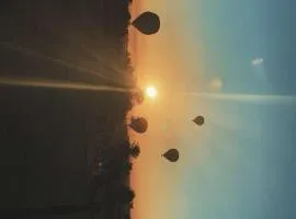 Quiet Private Room with Kitchen Access , Perfect for Travelers