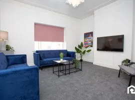 Vacant Nests The Fredrick Close To Sea Front