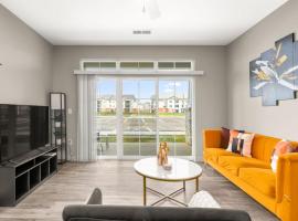 Spacious Whitestown Getaway, Hotel in Whitestown