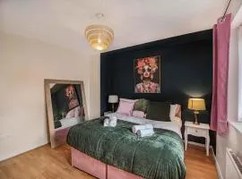 Contractor ready Homes Secure Parking