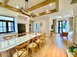 Novaworld Phan Thiet - The Moon Villa 0406, ξενοδοχείο σε Bình Tú