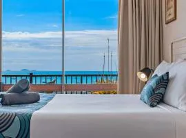 OCEAN VIEWS 10A