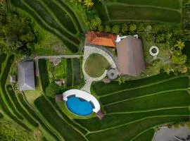 Meadow Hills Villas by Mahaprana