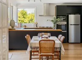 Wildwood Cottage - Village Beach Wineries