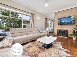 Bellevue Heights HolidayHome - Flinders Uni & Med, Hotel in Windy Corner