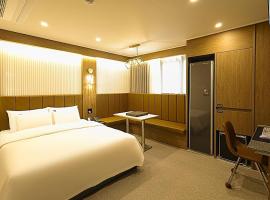 Cheonan Asan Rosy Hotel, hotel in Asan