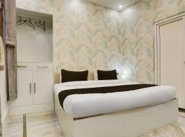 Super Townhouse Vishwanath Temple Varanasi