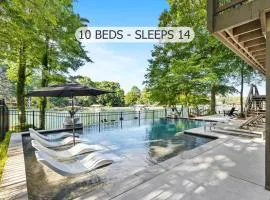 Niblick on Norman w/Heated Pool & Optional Boat Rental