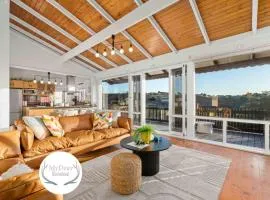 Captivating Vista Retreat Exquisite Holiday Haven