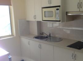 Bel Mondo Apartments, hotel near North Wollongong Station, Wollongong