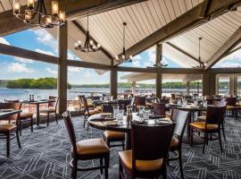 Tan-Tar-A Estates, hotel din Damsel