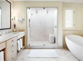 Auberge du Soleil, An Auberge Resort