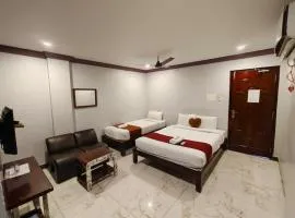 Sunrise Beach Resort