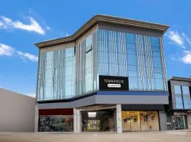 Townhouse Sector 102 Noida