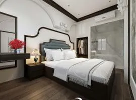 Hanoi Silk Classy Hotel & Travel