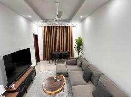 Kayan 1 bhk ~ 10 mins from everywhere in Muscat, отель в городе Maţār as Sīb ad Duwalī