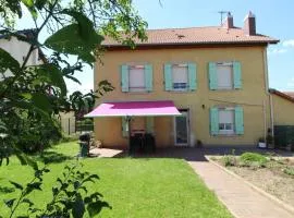 Gîte Chez Reine à ÉtivalClairefontaine Vosges Cal
