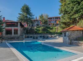 CHALET ELATI, hotel con bañera de hidromasaje en Vitina