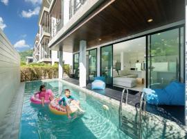 3-Story Pool Villa Near Kata Beach - UTK 4, hotel a Kata Beach