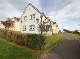 Seaside Nook- stylish stay by the sea