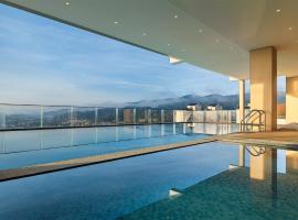 Holiday Inn Express Kunming Yiliang Center by IHG, hotel i Kunming